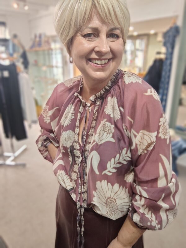 Freya Shirt Bordeaux - Image 2